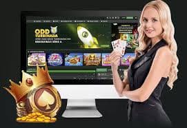 ibet789link Sportsbook ပရိုမိုးရှင်း — Myanmar National League ဘောလုံးပွဲ ကြည့်ရှုရင်း bet လောင်းကစားနေသော မြင်ကွင်း